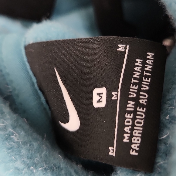 Nike Therma Training Pullover - Picture 9 of 11